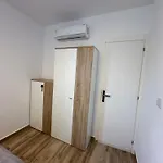 Apartment One Bedroom With Terrace In *