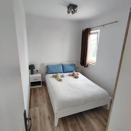 Apartament One Bedroom With Terrace In *