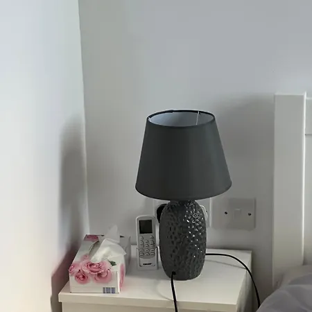 شقة One Bedroom With Terrace In سليمة